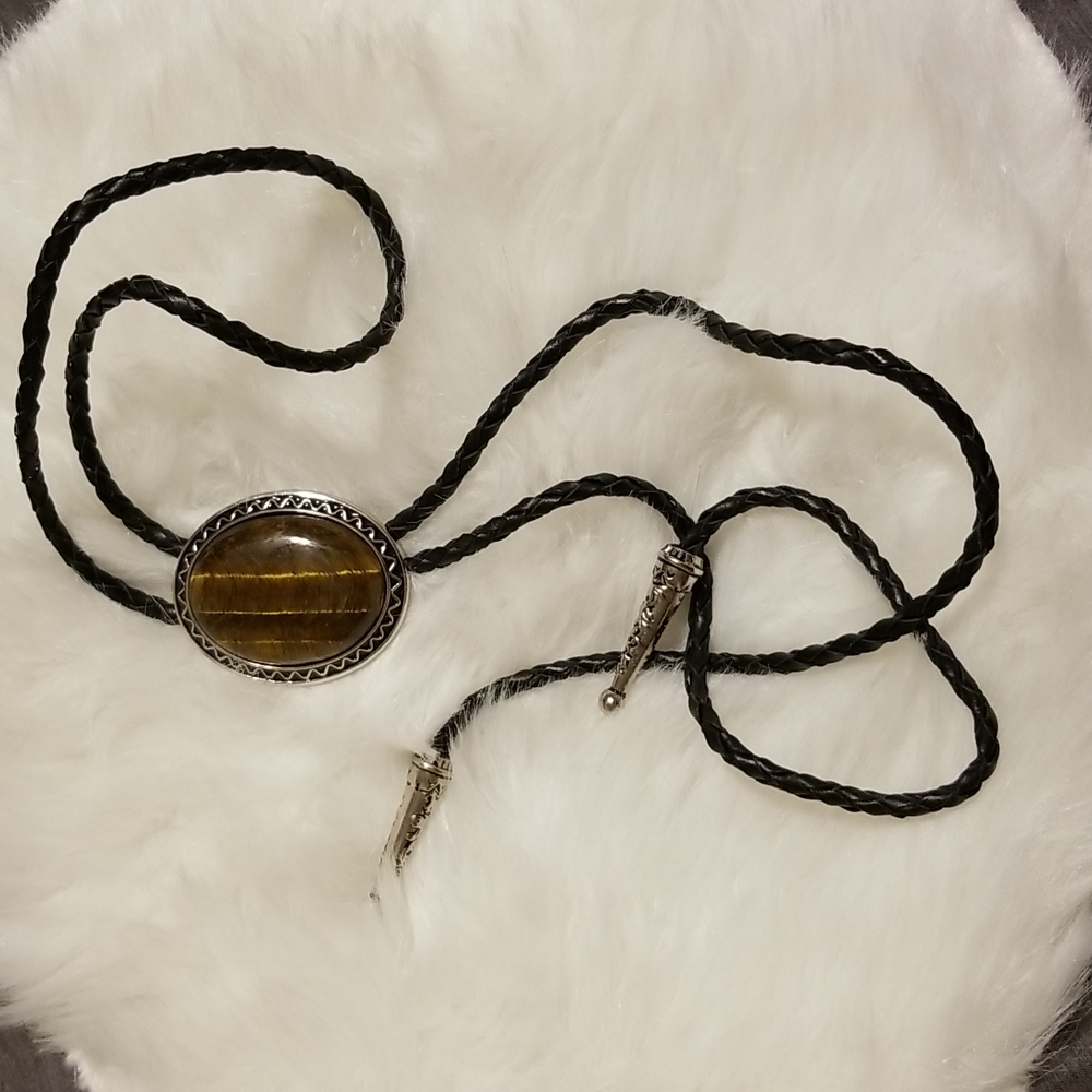Women's bolo tie